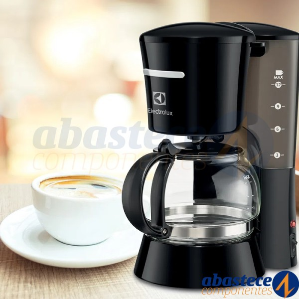 Cafeteira Electrolux Easyline CMB31 110v